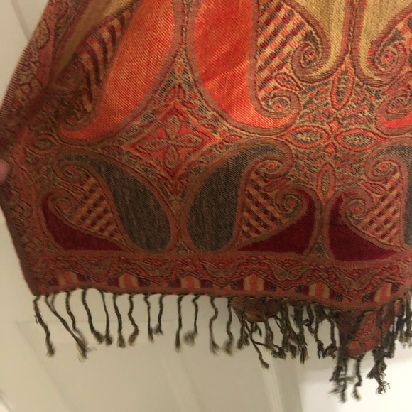 LAST CHANCE Colorful Patterned Scarf Tassels Paisley Print Casual Lightweight - Picture 2 of 10